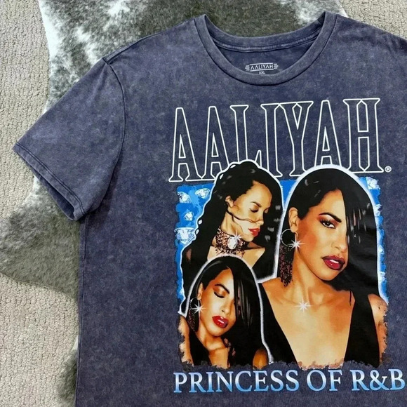 Aaliyah Princess of R&B Tee - Picture 2 of 9